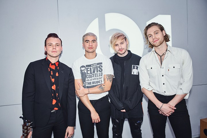 Five Seconds of Summer chat with Apple Music's Beats 1