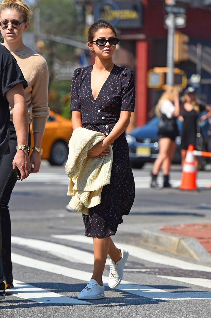 Selena Gomez's Best Looks - Selena Gomez Street Style