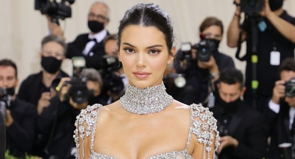 Kendall Jenner's Rounded Approach To Wellness | Girlfriend