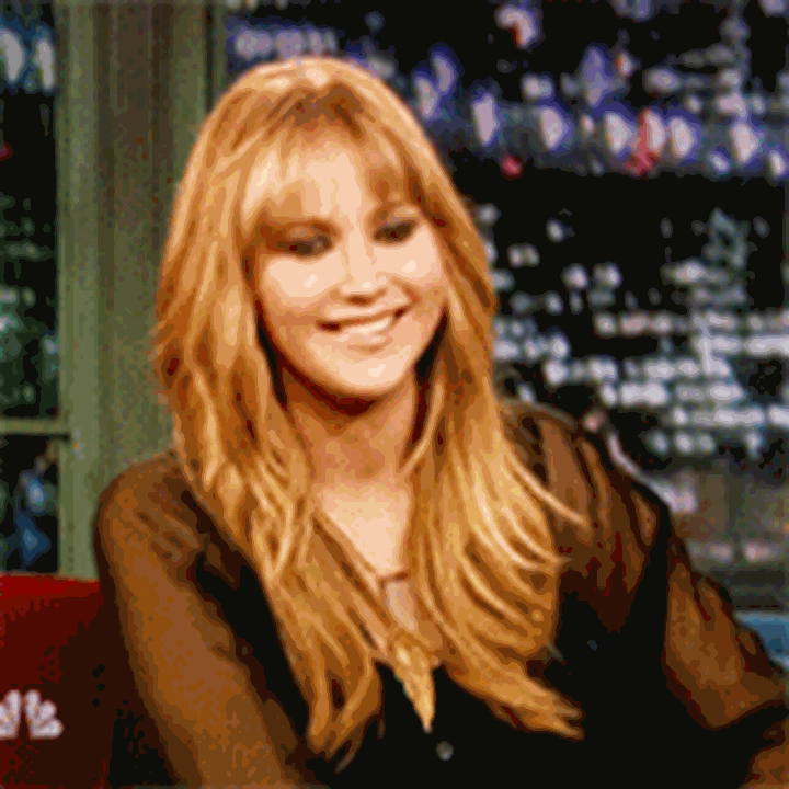 The Creepy Story Behind Jennifer Lawrence And Emma Stone's Friendship |  Girlfriend
