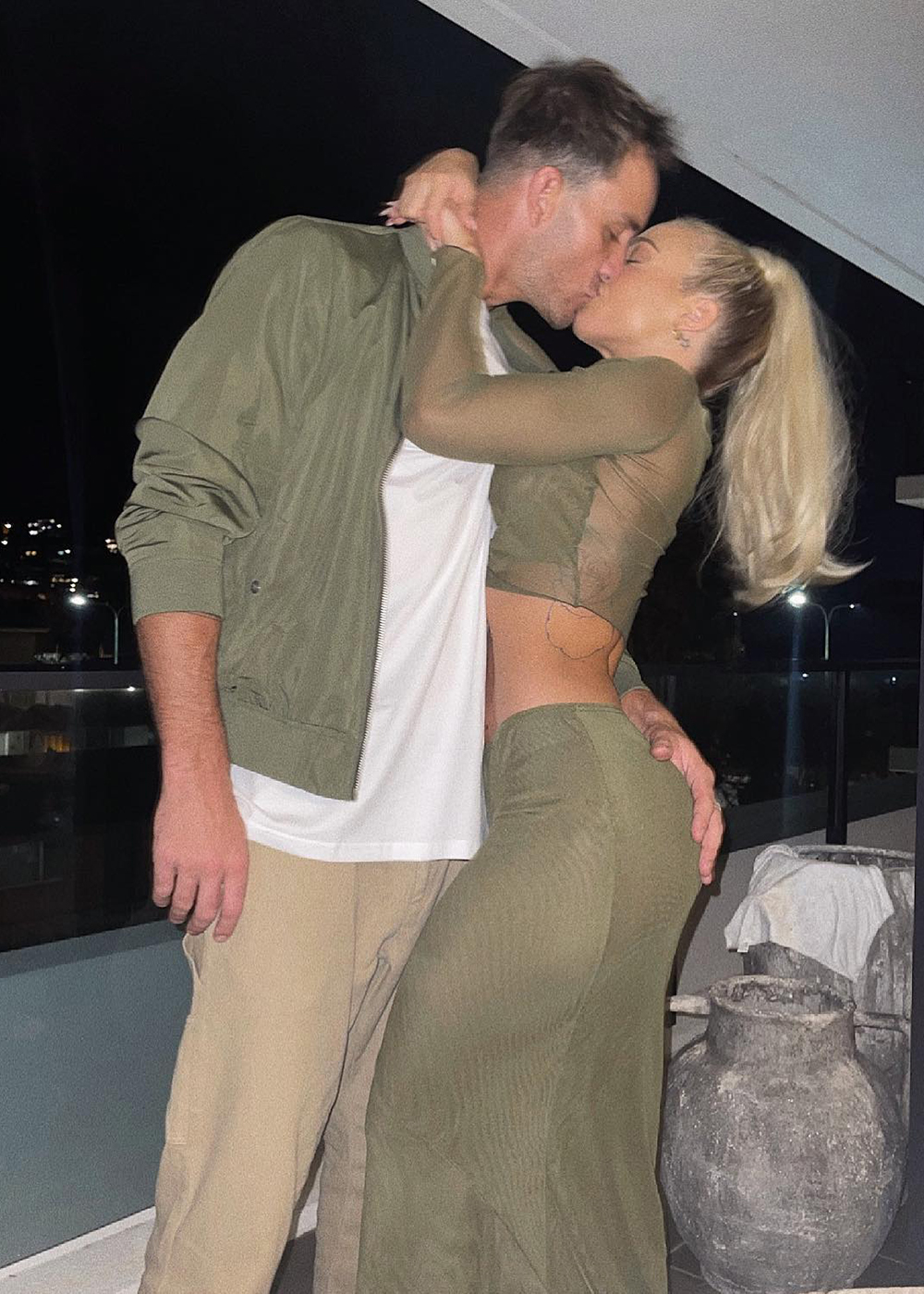 Tammy Hembrow gets engaged to hunky boyfriend Matt Poole | Girlfriend